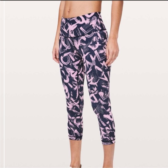 lululemon athletica Pants - Lululemon cropped leggings
